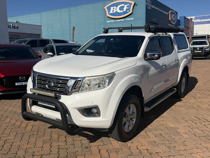 2015 Nissan Navara ST