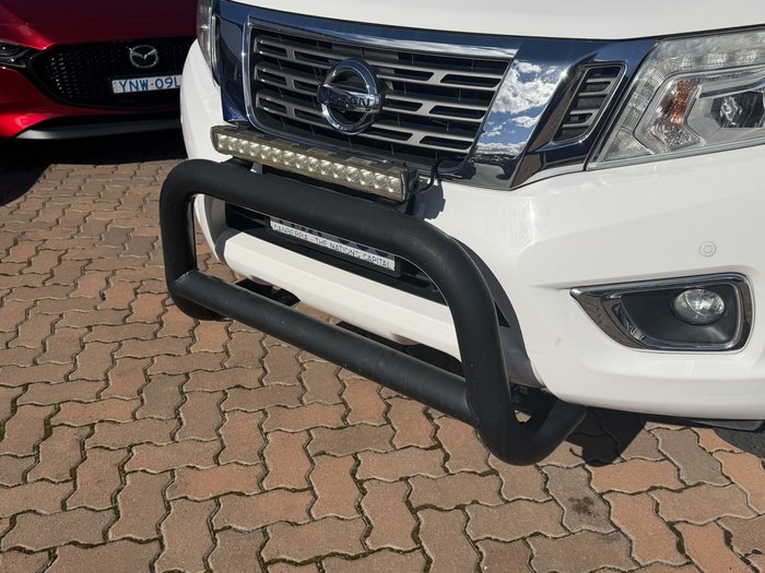 2015 Nissan Navara ST