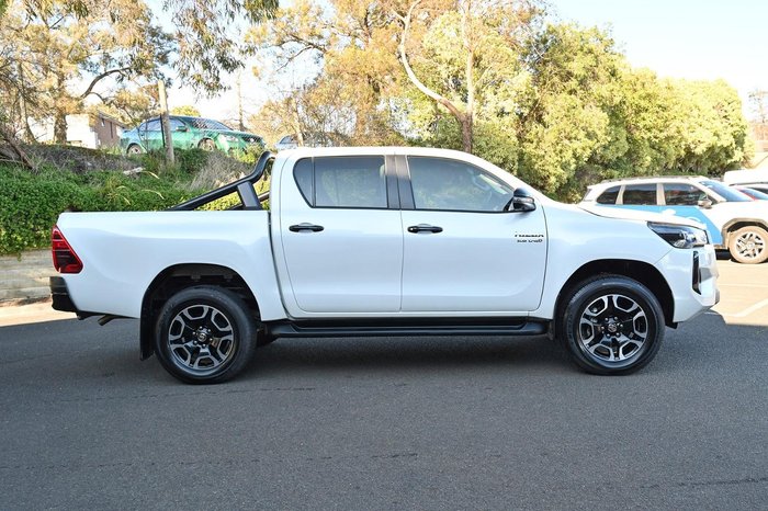 2024 Toyota Hilux SR5 48V GUN126R 4X4 Dual Range Frosted White