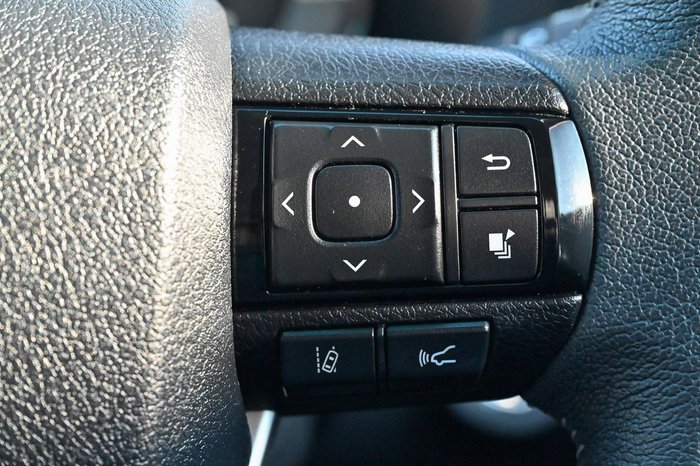 2024 Toyota Hilux SR5 48V GUN126R 4X4 Dual Range Frosted White