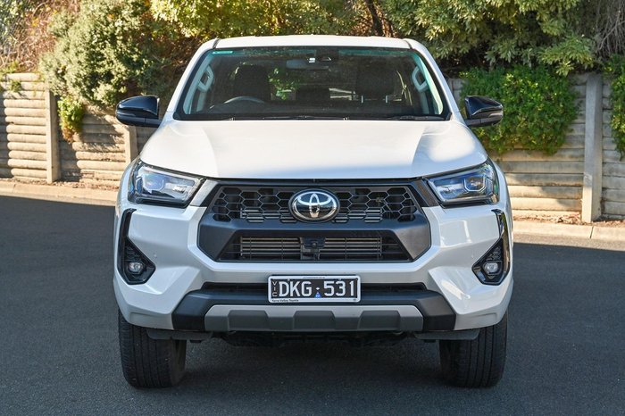 2024 Toyota Hilux SR5 48V GUN126R 4X4 Dual Range Frosted White
