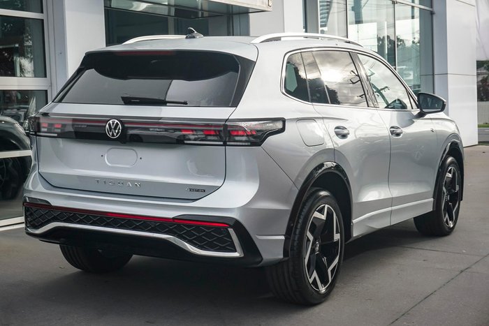 2025 Volkswagen Tiguan 150TSI R-Line