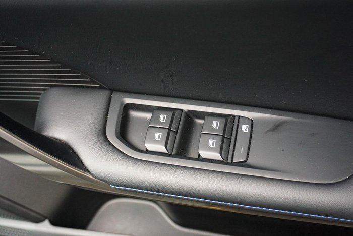 2023 MG MG4 Excite 51