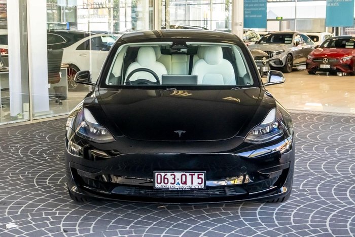 2022 Tesla Model 3 Rear-Wheel Drive