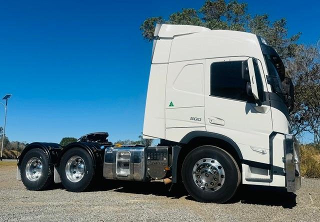 2021 Volvo Fm Series FM13
