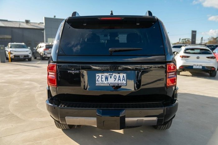 2025 Toyota Landcruiser Prado VX