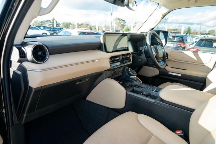 2025 Toyota Landcruiser Prado VX