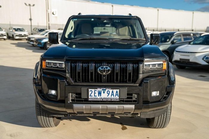 2025 Toyota Landcruiser Prado VX