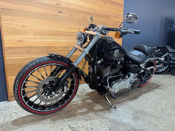 2016 Harley-Davidson Breakout 103 (FXSB)