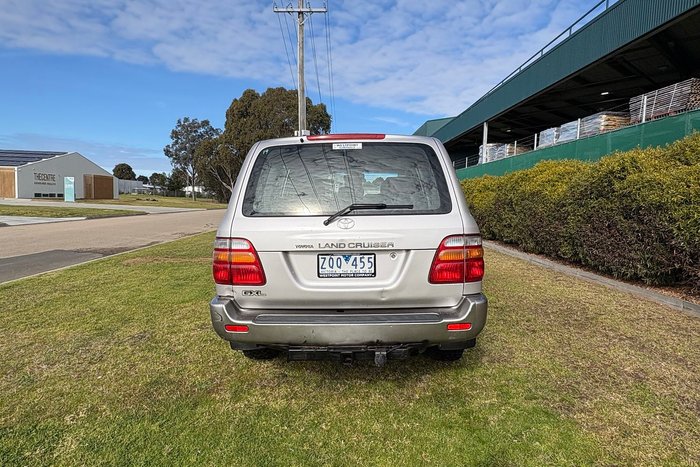 2002 Toyota Landcruiser GXL