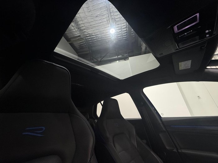 2024 Volkswagen Golf R