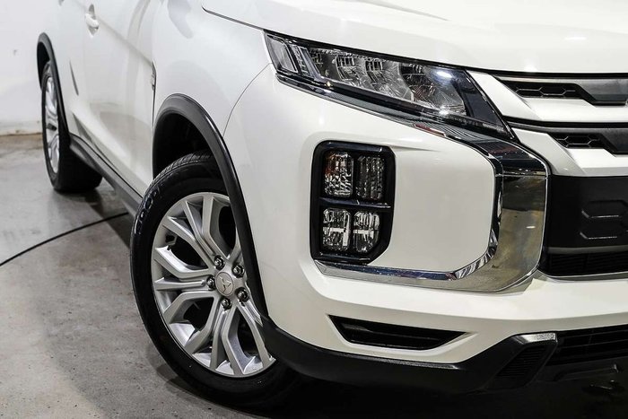 2024 Mitsubishi ASX ES