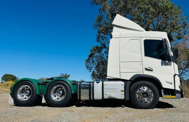 2022 Volvo Fm Series FM11