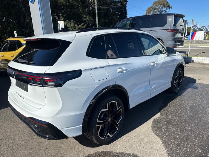 2026 Volkswagen Tiguan 200TSI eHybrid R-Line