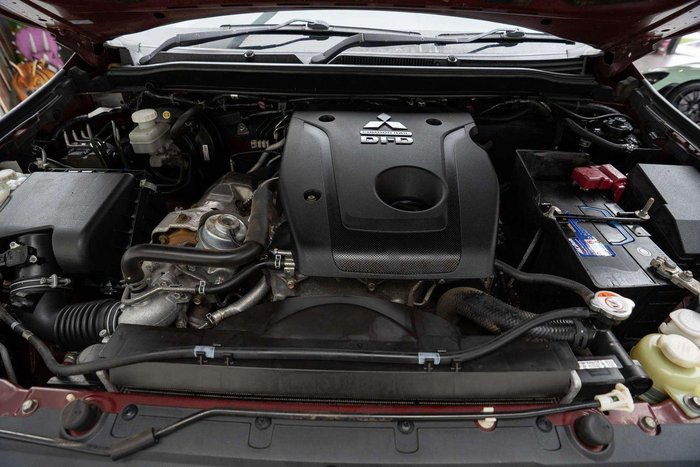 2016 Mitsubishi Pajero Sport