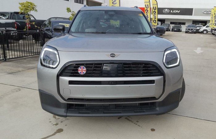 2024 MINI Countryman C Classic