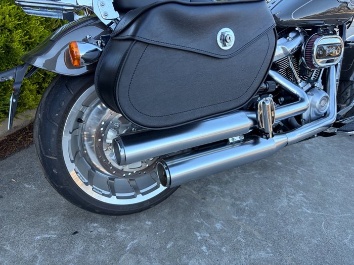 2018 HARLEY-DAVIDSON FLFBS FAT BOY S (114) (CUST) Grey