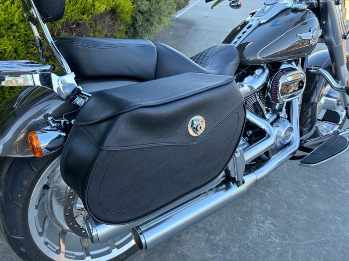 2018 HARLEY-DAVIDSON FLFBS FAT BOY S (114) (CUST) Grey