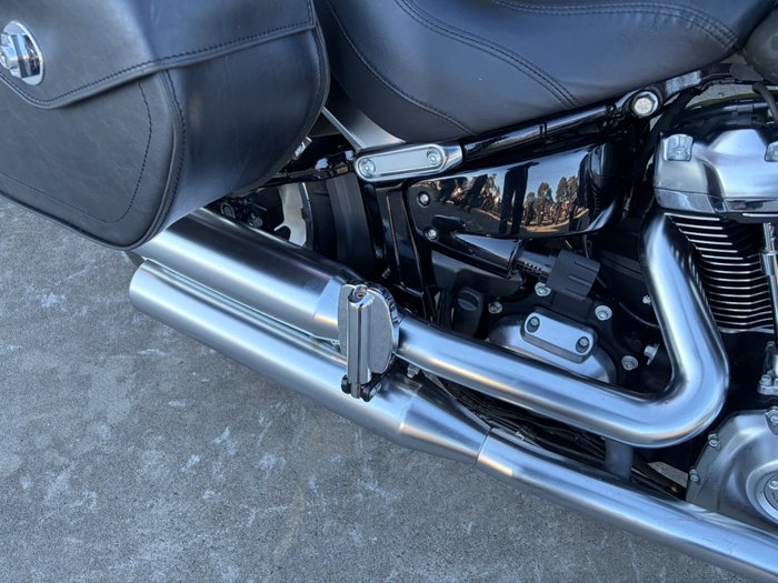 2018 HARLEY-DAVIDSON FLFBS FAT BOY S (114) (CUST) Grey