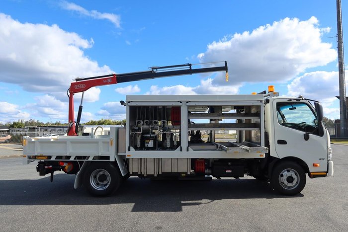 2014 Hino 300 Series