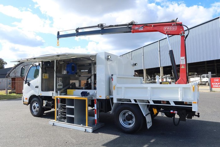 2014 Hino 300 Series