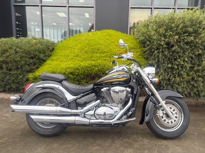 2017 Suzuki VL800T (BOULEVARD C50T) Black