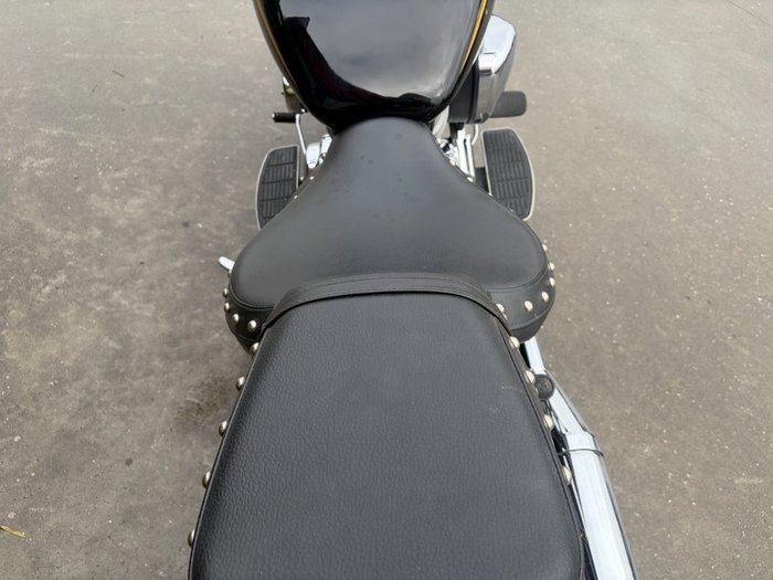 2017 Suzuki VL800T (BOULEVARD C50T) Black