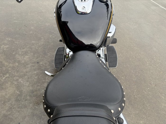 2017 Suzuki VL800T (BOULEVARD C50T) Black
