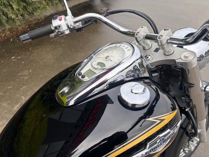 2017 Suzuki VL800T (BOULEVARD C50T) Black