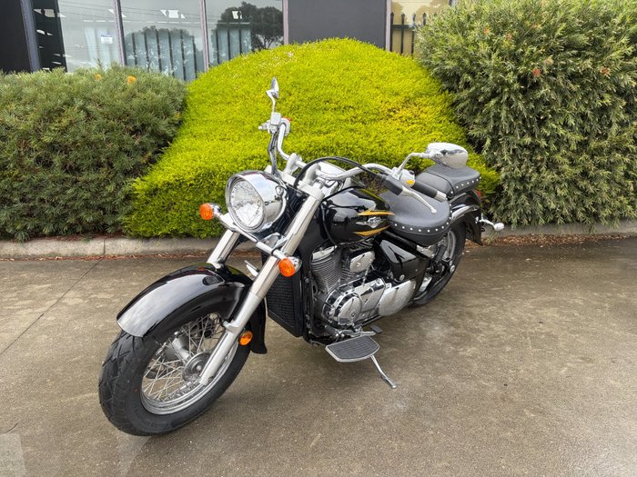 2017 Suzuki VL800T (BOULEVARD C50T) Black