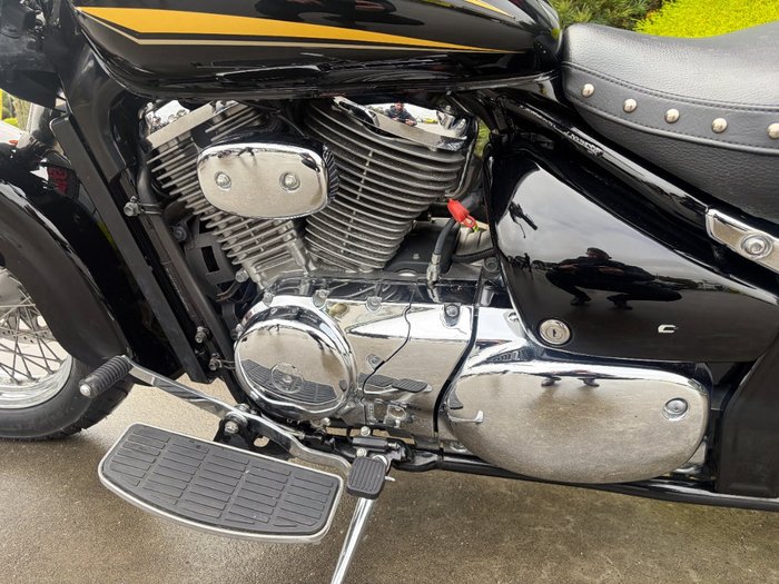 2017 Suzuki VL800T (BOULEVARD C50T) Black