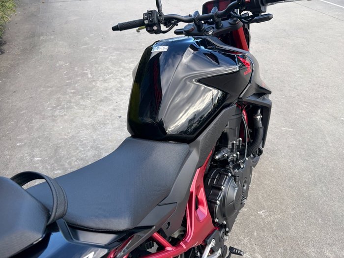 2024 Honda CB750 (HORNET) Black