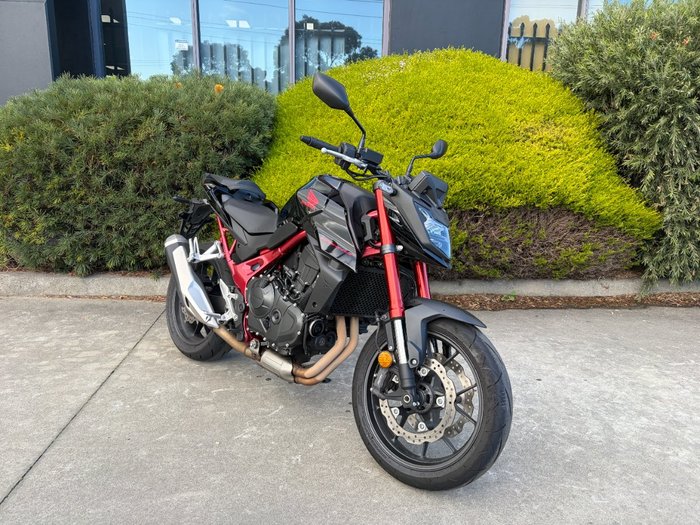 2024 Honda CB750 (HORNET) Black
