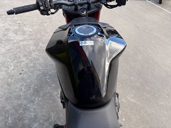 2024 Honda CB750 (HORNET) Black