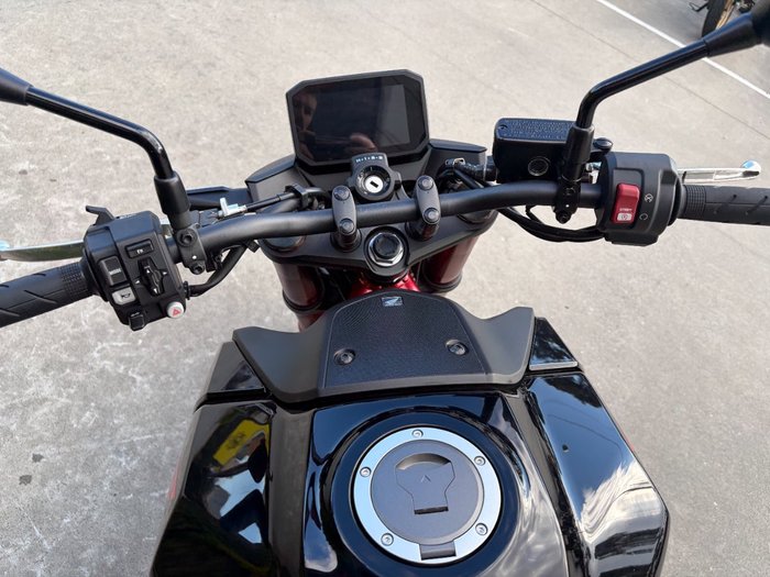 2024 Honda CB750 (HORNET) Black
