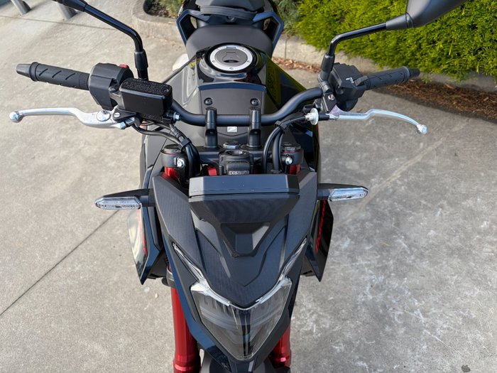 2024 Honda CB750 (HORNET) Black