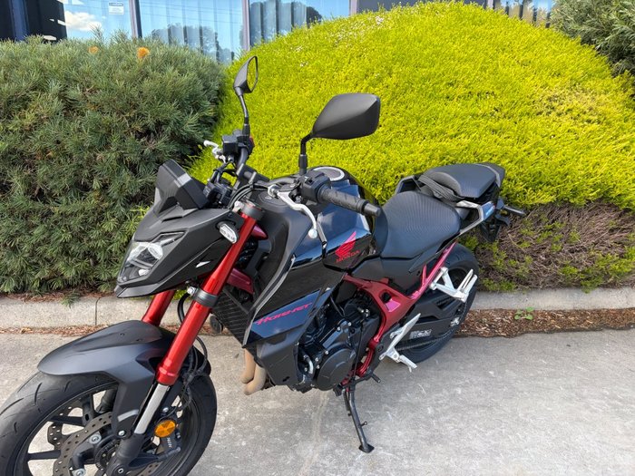 2024 Honda CB750 (HORNET) Black
