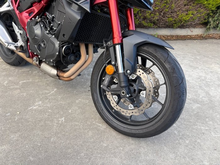 2024 Honda CB750 (HORNET) Black