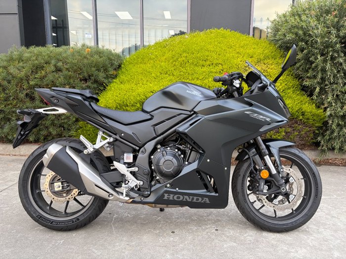 2025 Honda CBR500RA (ABS) LAMS Black