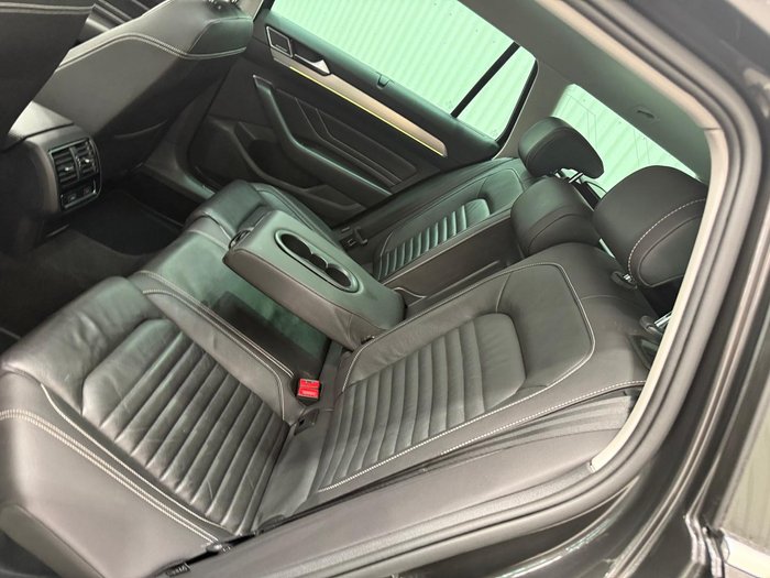 2021 Volkswagen Passat Alltrack 162TSI Premium