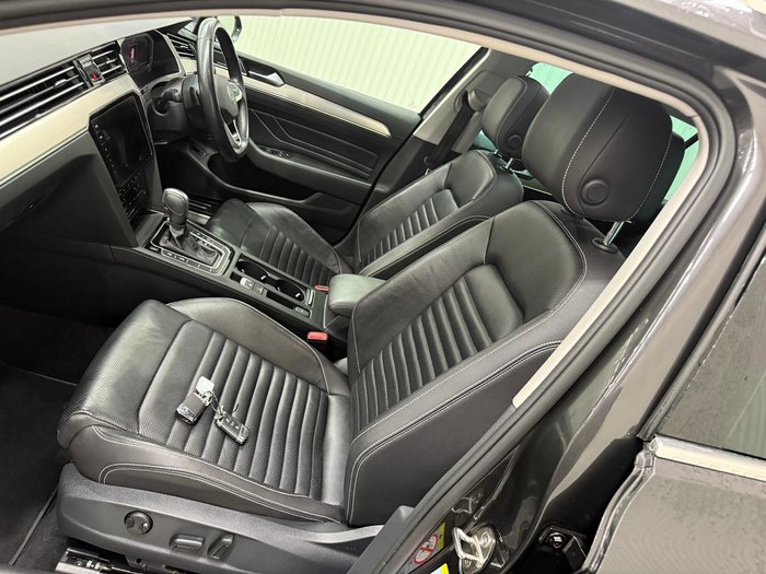 2021 Volkswagen Passat Alltrack 162TSI Premium