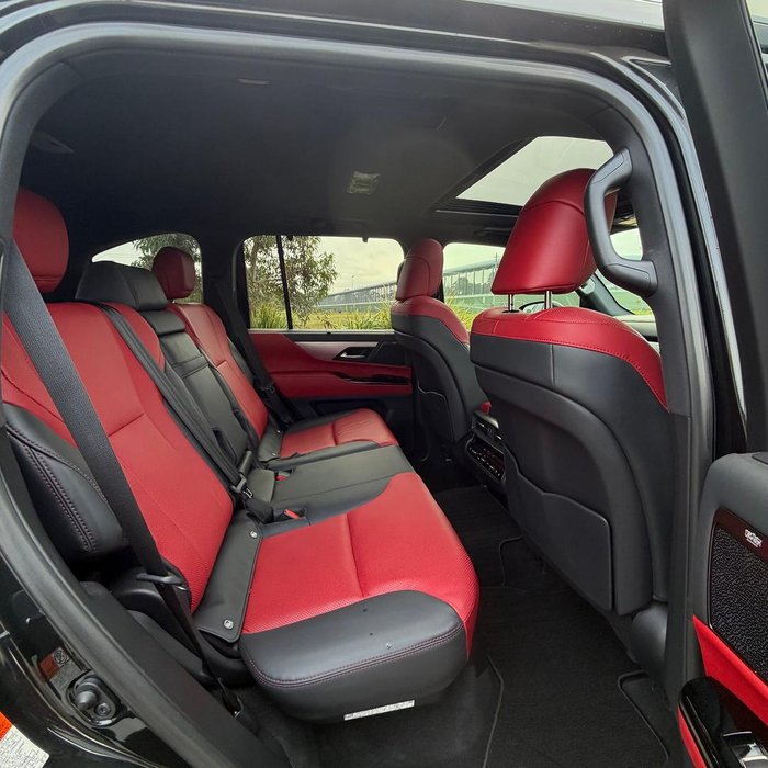 2023 Lexus LX 500d F Sport
