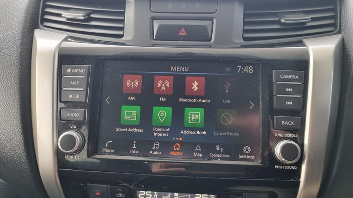 2020 Nissan Navara N-TREK