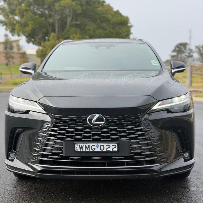 2026 Lexus RX 450h+ Luxury