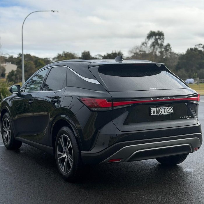 2026 Lexus RX 450h+ Luxury