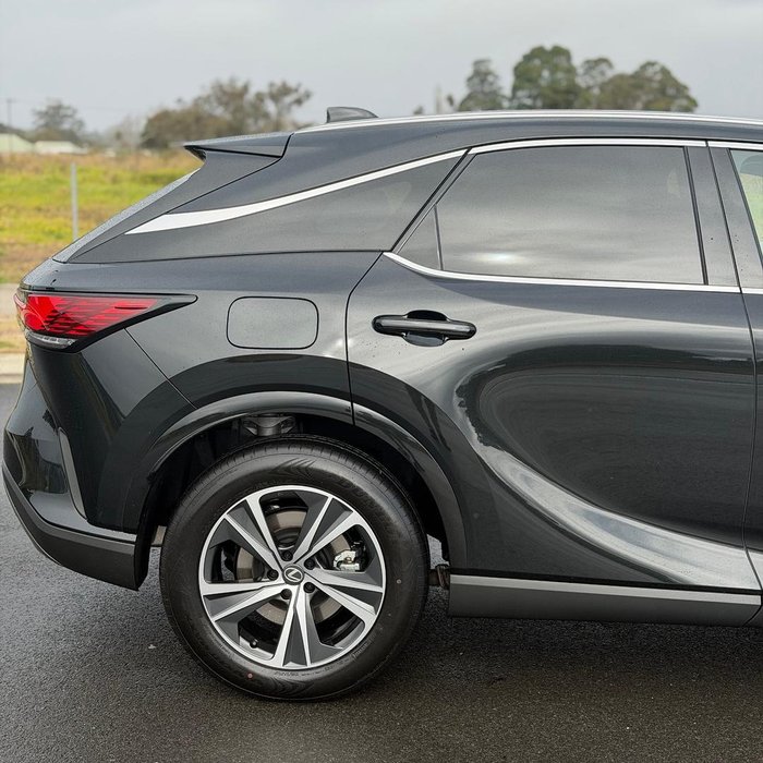 2026 Lexus RX 450h+ Luxury