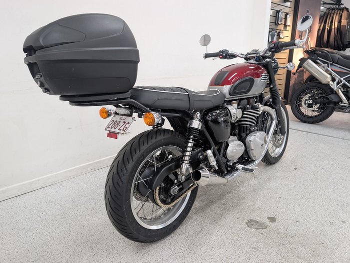 2023 Triumph BONNEVILLE T120 SILVER