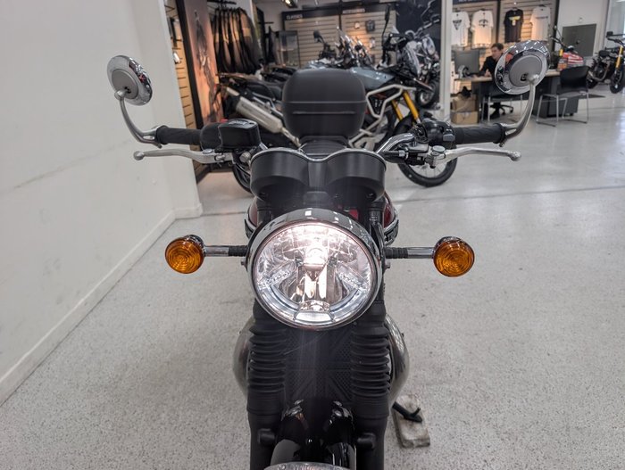 2023 Triumph BONNEVILLE T120 SILVER