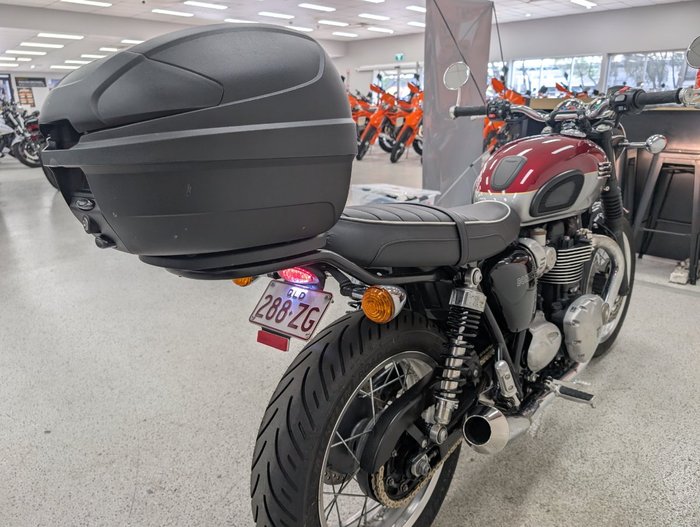 2023 Triumph BONNEVILLE T120 SILVER
