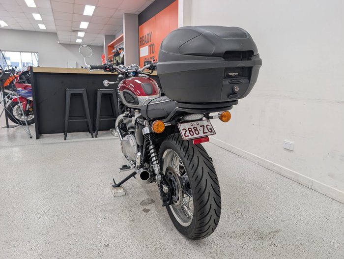 2023 Triumph BONNEVILLE T120 SILVER